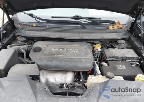 2019 Jeep Cherokee Latitude Plus 4X4 из США, поврежденный, VIN 1C4PJMLB9KD194734